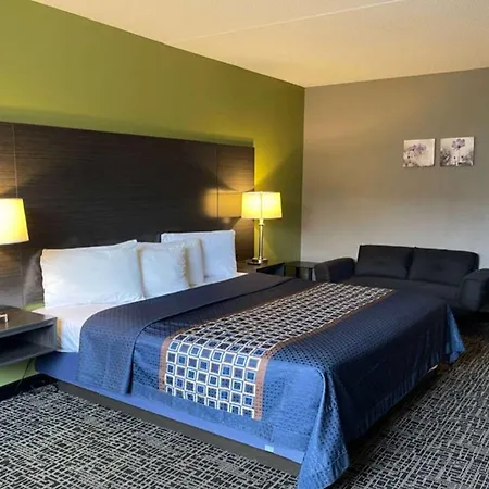 Wingate By Wyndham Lake George Exterior photo